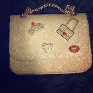 A purse